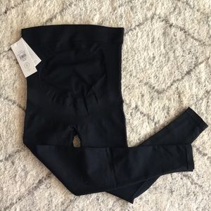 NWT - BLANQI maternity support legging, small